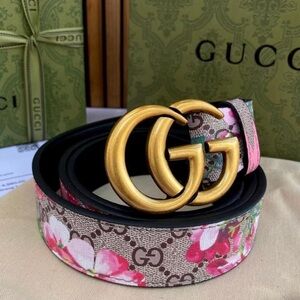 Gucci GG Supreme Monogram Blooms Print Interlocking G Belt- 105 CM L